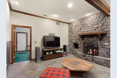 8801 SE Walnut Dr, Amity, OR 97101 - Photo 33