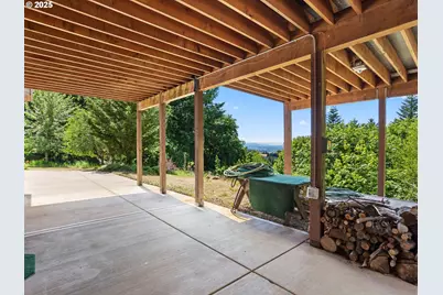 8801 SE Walnut Dr, Amity, OR 97101 - Photo 39