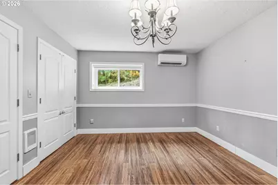 133 W Beacon Hill Dr, Longview, WA 98632 - Photo 11