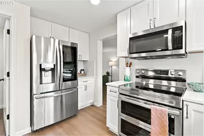 1441 NE 54th Ave, Hillsboro, OR 97124 - Photo 9