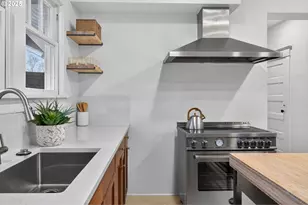 1836 SE Locust Ave, Portland, OR 97214 - Photo 19