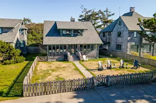 1271 S Prom, Seaside, OR 97138 - Photo 1