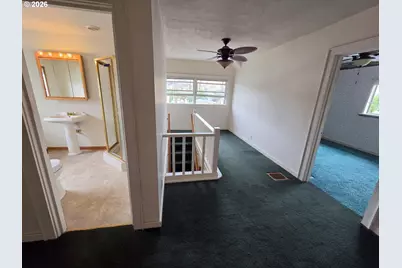 1352 SE Cobb St, Roseburg, OR 97470 - Photo 19
