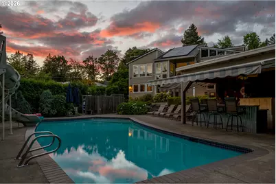 1334 SW 57th Ave, Portland, OR 97221 - Photo 5