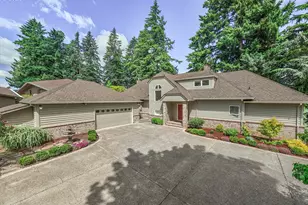704 Summit St, Oregon City, OR 97045 - Photo 3