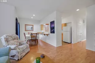 147 SE 9th Ave, Hillsboro, OR 97123 - Photo 7