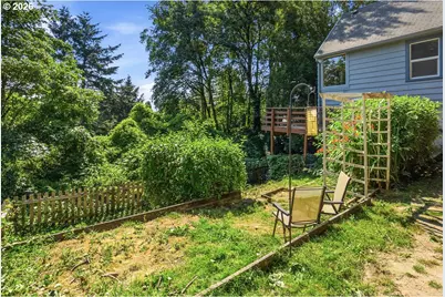 1017 SW Grover St, Portland, OR 97239 - Photo 19