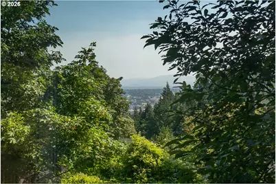 1017 SW Grover St, Portland, OR 97239 - Photo 21