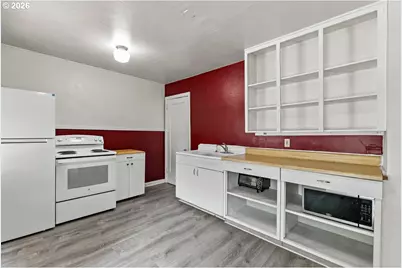 1017 SW Grover St, Portland, OR 97239 - Photo 9