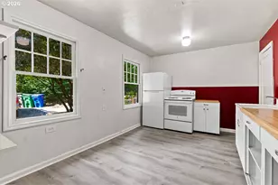 1017 SW Grover St, Portland, OR 97239 - Photo 7