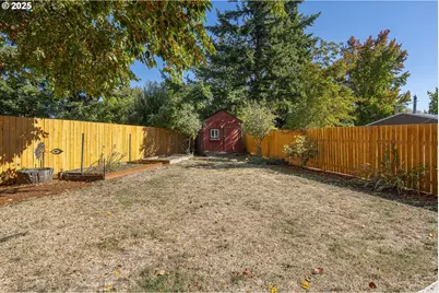 4852 Chameleon Ct NE, Salem, OR 97305 - Photo 31