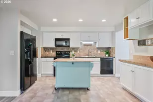 13012 NE 43rd St, Vancouver, WA 98682 - Photo 5