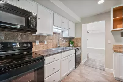 13012 NE 43rd St, Vancouver, WA 98682 - Photo 7