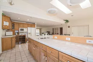 13212 SE Lucille St, Happy Valley, OR 97086 - Photo 15