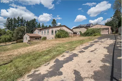 13212 SE Lucille St, Happy Valley, OR 97086 - Photo 3