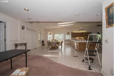 13212 SE Lucille St, Happy Valley, OR 97086 - Photo 9