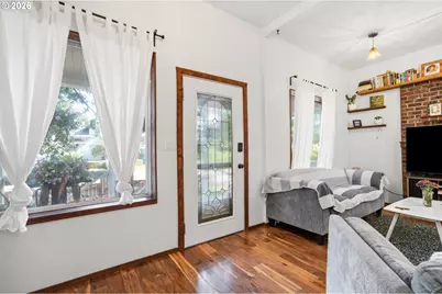 7402 SE Ellis St, Portland, OR 97206 - Photo 7