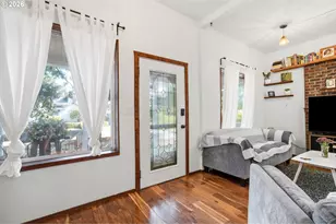 7402 SE Ellis St, Portland, OR 97206 - Photo 7