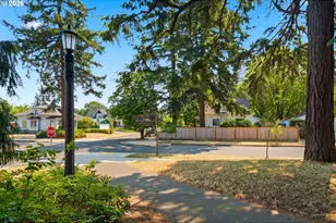7402 SE Ellis St, Portland, OR 97206 - Photo 45
