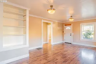 753 SE Haynes Ave, Roseburg, OR 97470 - Photo 5