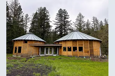 5875 Little River Rd, Glide, OR 97443 - Photo 5