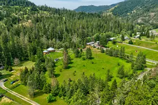 5875 Little River Rd, Glide, OR 97443 - Photo 9