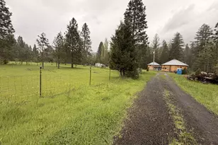 5875 Little River Rd, Glide, OR 97443 - Photo 39