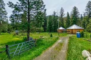 5875 Little River Rd, Glide, OR 97443 - Photo 47