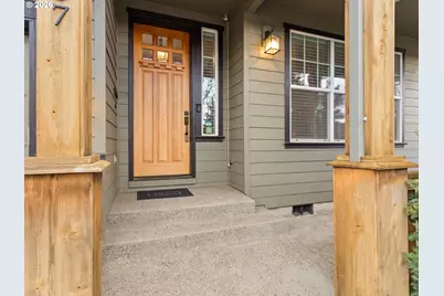 1057 36th Ave, Forest Grove, OR 97116 - Photo 3