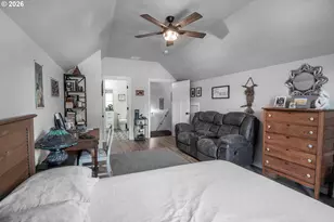 24883 Suttle Rd, Elmira, OR 97437 - Photo 31