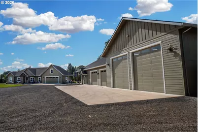 24883 Suttle Rd, Elmira, OR 97437 - Photo 5