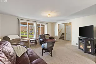 4625 SE Whipple Ave, Milwaukie, OR 97267 - Photo 5