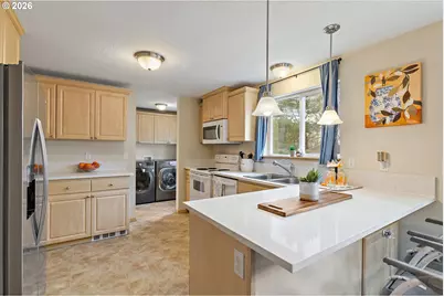 4625 SE Whipple Ave, Milwaukie, OR 97267 - Photo 9