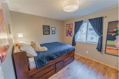 2318 8th St, Springfield, OR 97477 - Photo 9