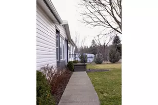 155 S 20th Ave, Elgin, OR 97827 - Photo 3