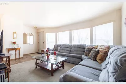 155 S 20th Ave, Elgin, OR 97827 - Photo 5