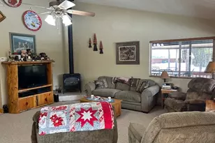 139957 Pine Creek Loop, Crescent Lake, OR 97733 - Photo 5