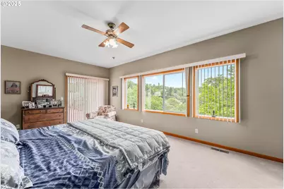 371 NW Rachel Lynn Way, Roseburg, OR 97471 - Photo 17