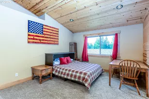 124323 Teatable Ct, Crescent Lake, OR 97733 - Photo 21