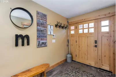 124323 Teatable Ct, Crescent Lake, OR 97733 - Photo 5