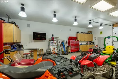 124323 Teatable Ct, Crescent Lake, OR 97733 - Photo 41