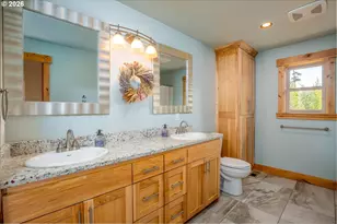 124323 Teatable Ct, Crescent Lake, OR 97733 - Photo 27