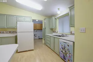 950 Pomona St, The Dalles, OR 97058 - Photo 9