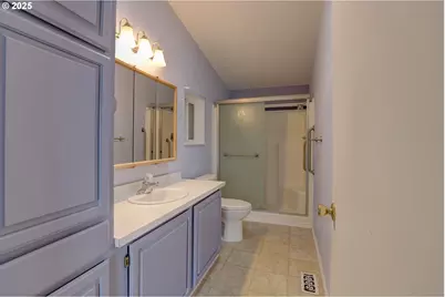 950 Pomona St #184, The Dalles, OR 97058 - Photo 5