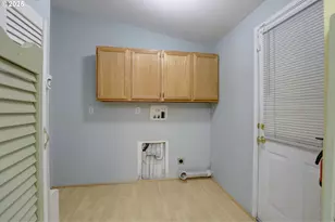 950 Pomona St, The Dalles, OR 97058 - Photo 11