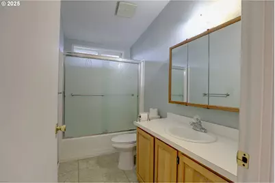 950 Pomona St #184, The Dalles, OR 97058 - Photo 17