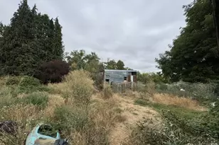 895 Nelson Ave, Lebanon, OR 97355 - Photo 3