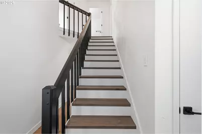 10352 SW Picks Way, Portland, OR 97224 - Photo 11