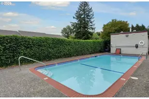 4684 SW Comus Pl, Portland, OR 97219 - Photo 37
