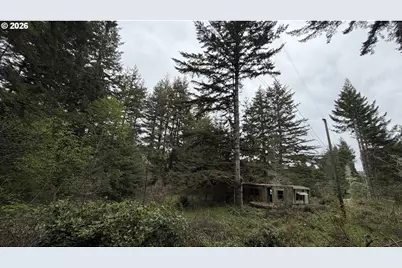 93757 Nabb Ln, North Bend, OR 97459 - Photo 9